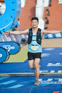 BIB: 2348
                            <button type="button" onclick="openModal(22761888)" class="btn btn-primary btn-sm float-right btn-popup" data-toggle="modal" data-target=".modal-high-quality">
                        <i class="fas fa-shopping-cart"></i> Add to Cart
                    </button>
                                            <button type="button" onclick="isThisMe(22761888, true)" class="btn btn-success btn-sm float-right btn-popup btn-isme hidden" data-toggle="tooltip" data-placement="bottom" title="นี่คือรูปของคุณใช่ไหม คลิกที่นี่เพื่อเอาเข้าอัลบั้ม">
                        <i class="fas fa-plus"></i> Add to album
                    </button>
                    <button type="button" onclick="isThisMe(22761888, false)" class="btn btn-warning btn-sm float-right btn-popup btn-isnotme hidden">
                        <i class="fas fa-ban"></i> Remove from album
                    </button>